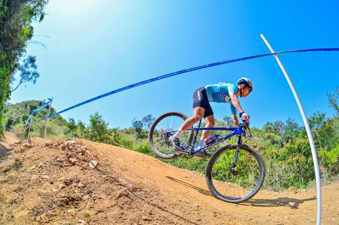 开云体育中国-包含HKA翻盘EG，BDD极限生还后反打宿敌对决2025世界赛，技惊四座的词条